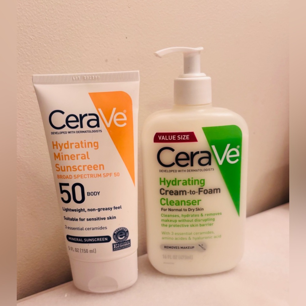 CeraVe Sunscreen and Hydrating Cream-to-Foam Cleanser Bundle